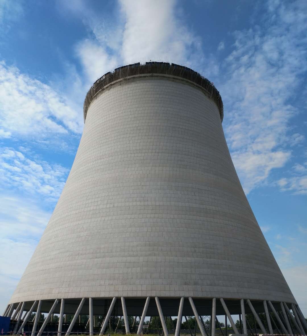 商丘民生熱電（2×350MW）“上大壓小”工程#3標(biāo)段冷卻塔工程（01）